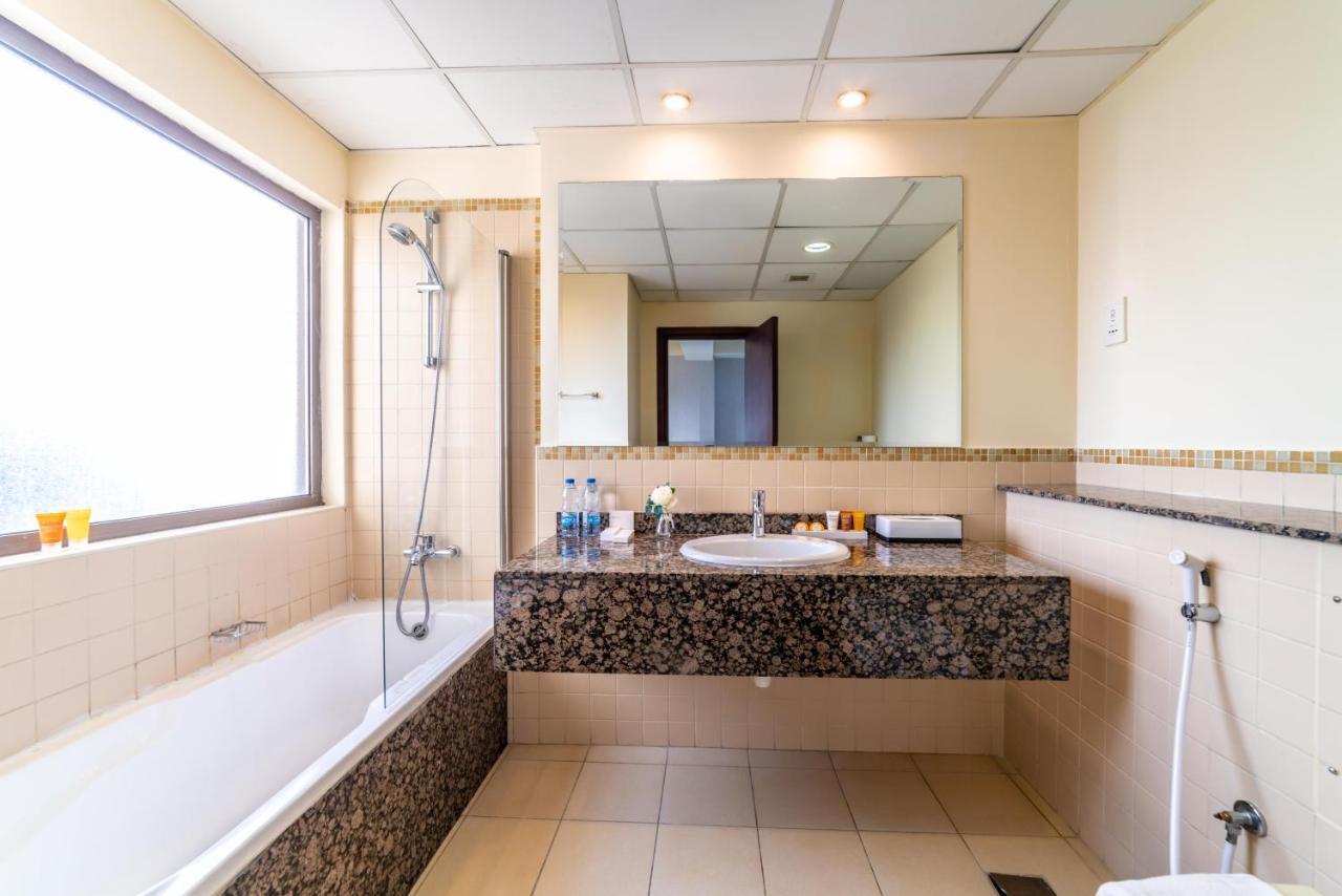 דובאי Yanjoon Holiday Homes - Jbr Amwaj 4 מראה חיצוני תמונה