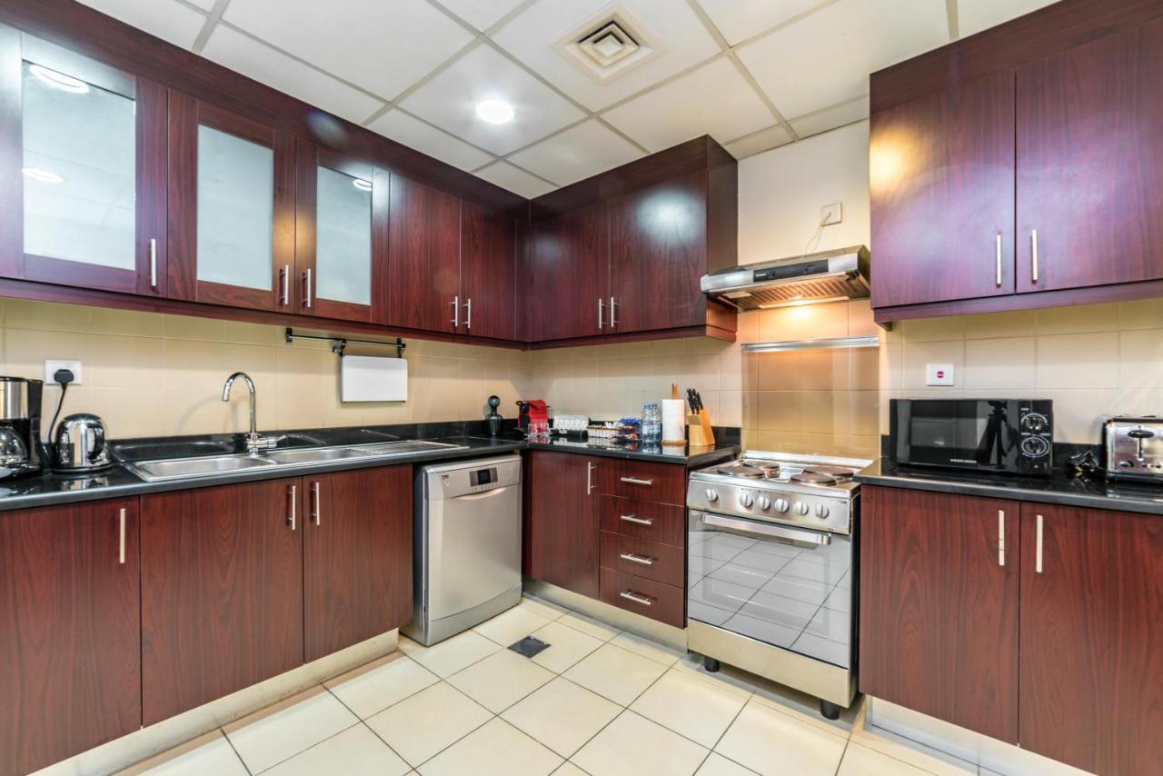 דובאי Yanjoon Holiday Homes - Jbr Amwaj 4 מראה חיצוני תמונה