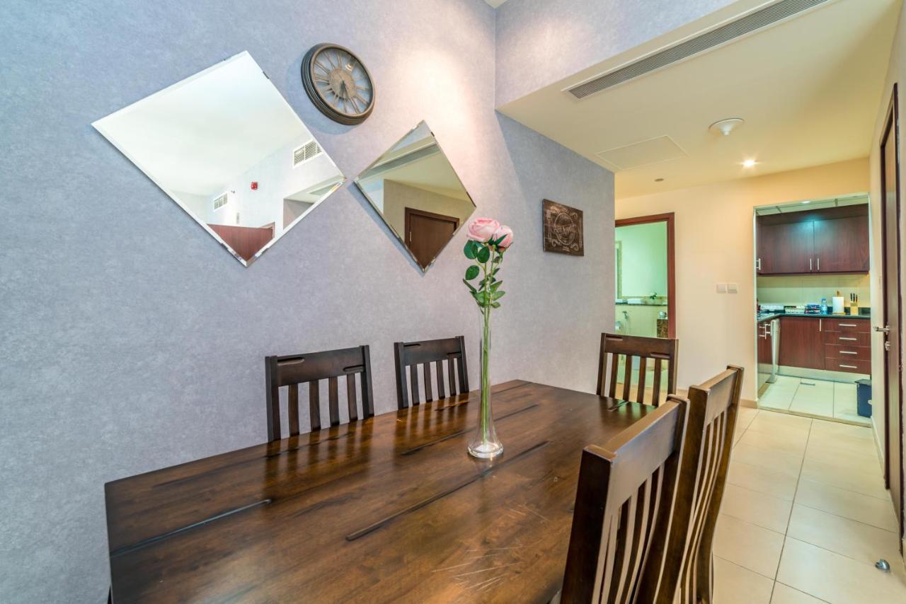 דובאי Yanjoon Holiday Homes - Jbr Amwaj 4 מראה חיצוני תמונה